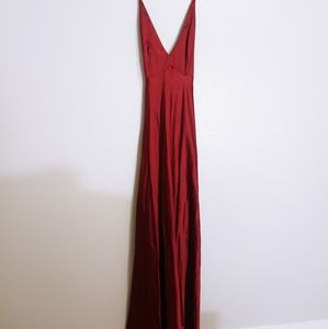 Aakaa | Maxi Burgundy V-neck Dress Spaghetti Strap